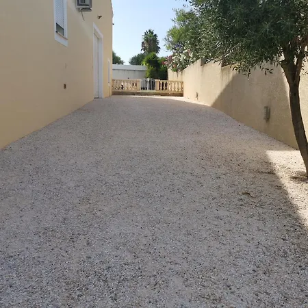 Cosy Avec Piscine Et Jacuzzi Prive شقة *