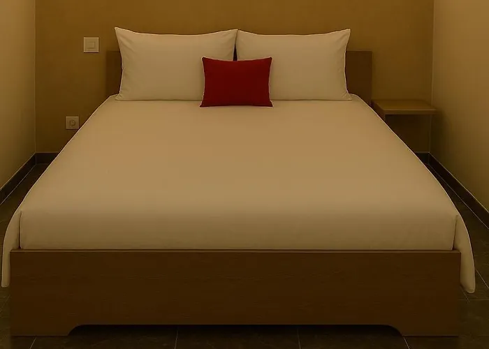 شقة Cosy Avec Piscine Et Jacuzzi Prive Poussan